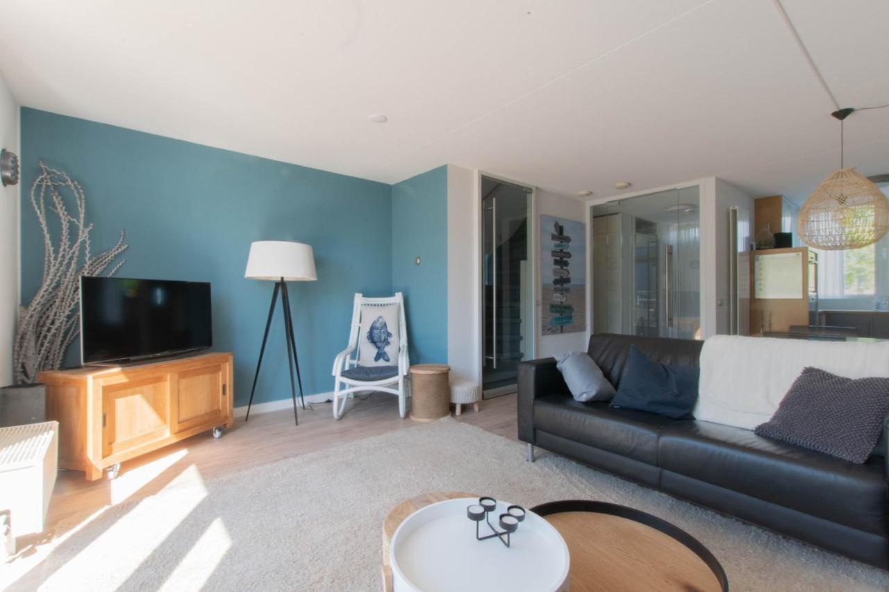 Vakantiehuis Aan Het Veerse Meer Kortgene Esterno foto